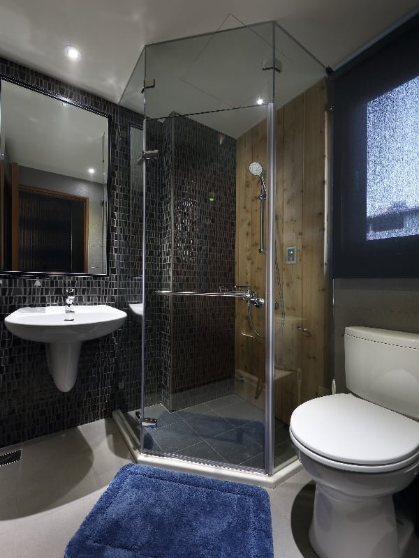 Shower Screens Preston